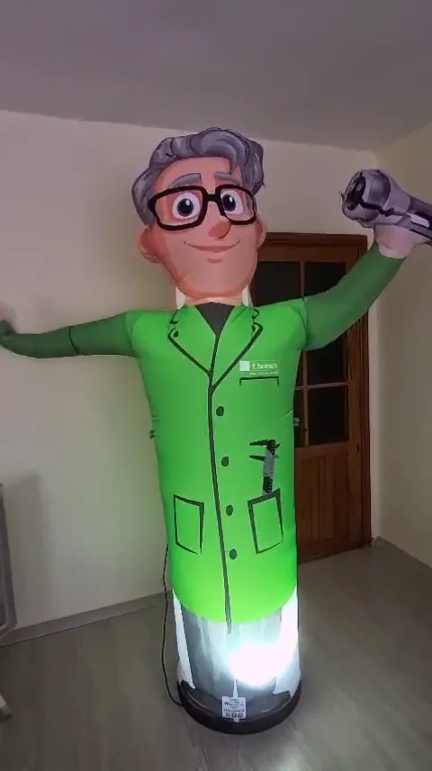 Personaggio esperto tecnico — Figura professionale personalizzata