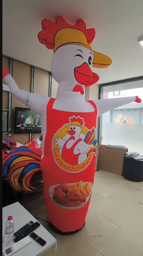 Gaumenschmaus — Mascotte prodotto pollo