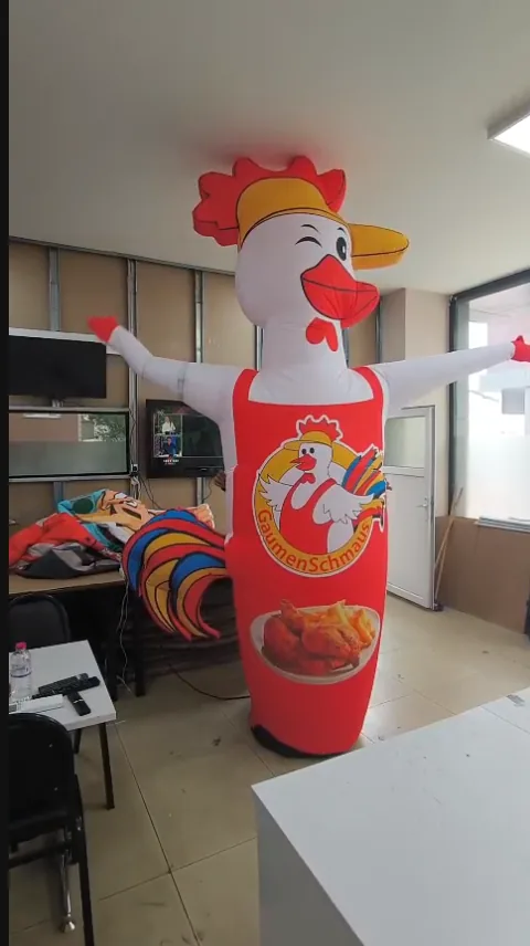 Gaumenschmaus — Mascotte prodotto pollo