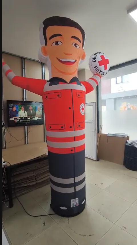 Deutsches Rotes Kreuz — Personaggio di primo soccorso